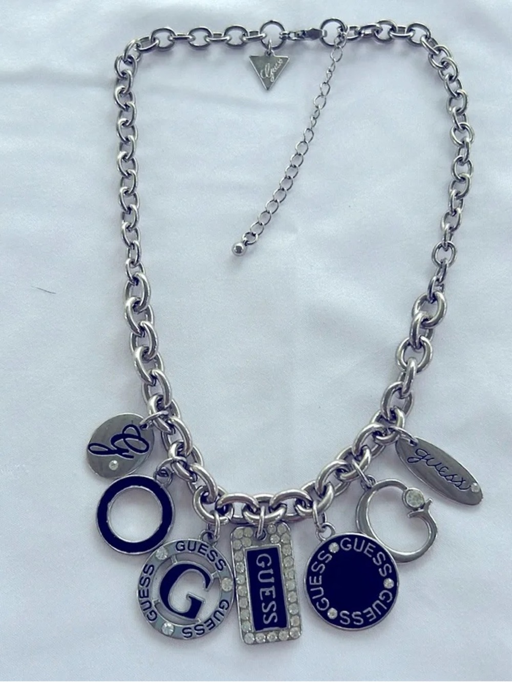 NWT GUESS Signed Y2K Silver Tone Logo Charm Necklace- Black Enamel & Rhinestones